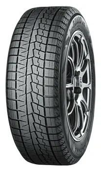 Yokohama iceGUARD iG70A 235/50R17 96Q